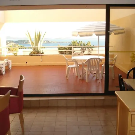 Ξενοδοχείο με διαμερίσματα Le Bosquet