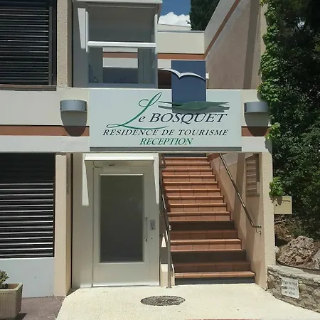 Ξενοδοχείο με διαμερίσματα Le Bosquet 3*