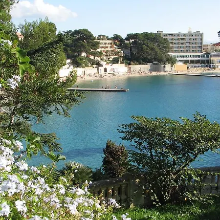 Lägenhetshotell Le Bosquet 3*