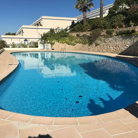 Le Bosquet Lägenhetshotell 3*